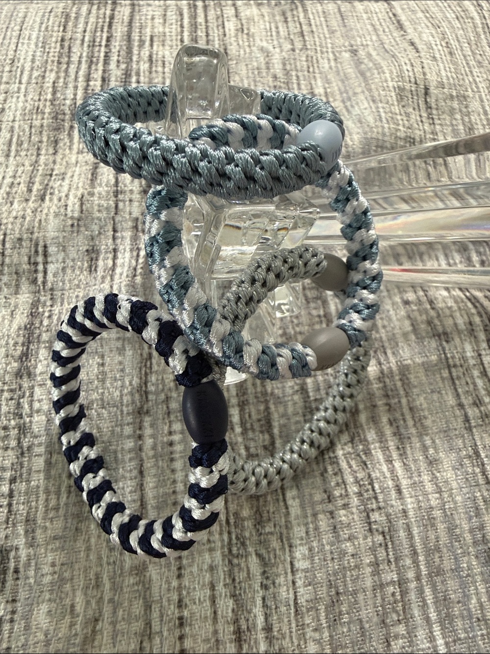 Authentic original KKNEKKI
hair ties. Set of 4